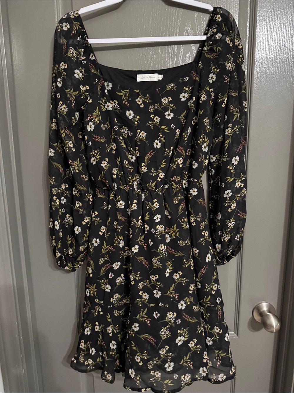 All in Favor Black Floral Long-Sleeve Mini Dress